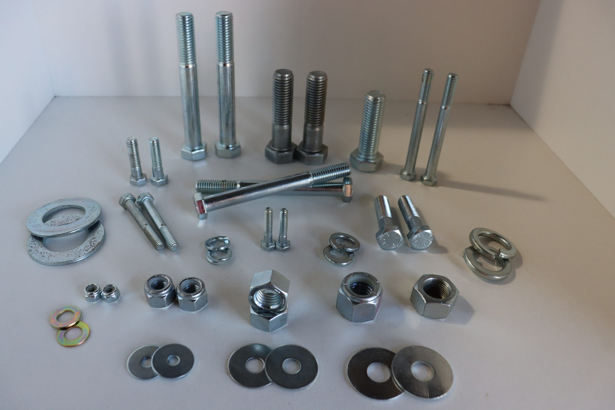 Metric Bolts & Nuts Slip's Auto Parts